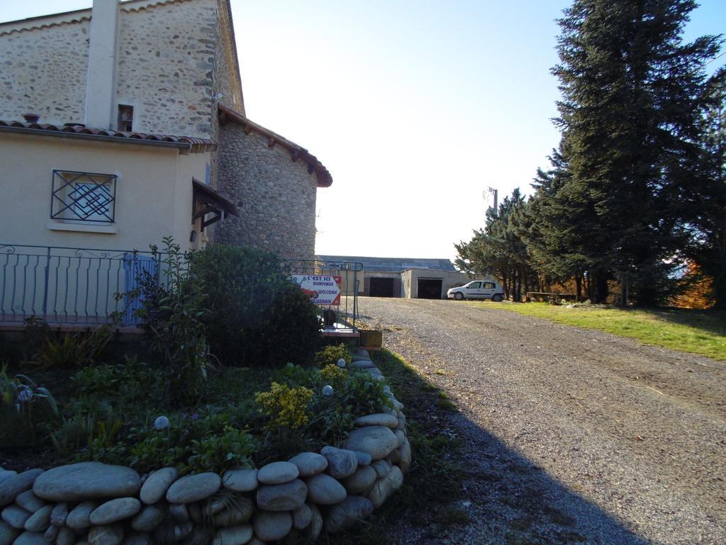 Bed and Breakfast La Ferme De Valauris Систерон Экстерьер фото